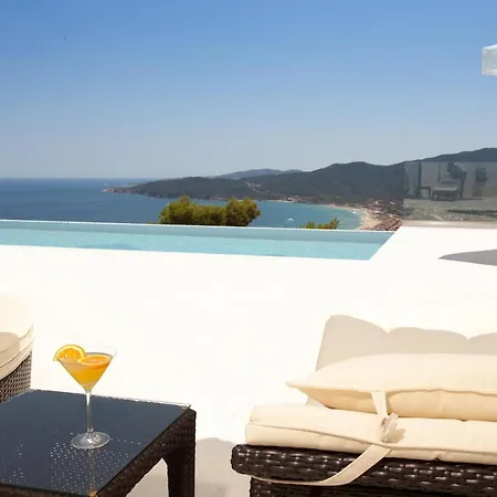 White Pearl Villa Sarti