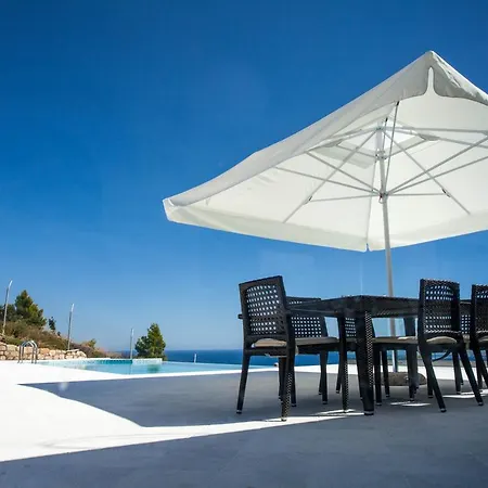 White Pearl Villa *