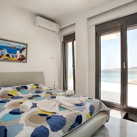 Villa White Pearl